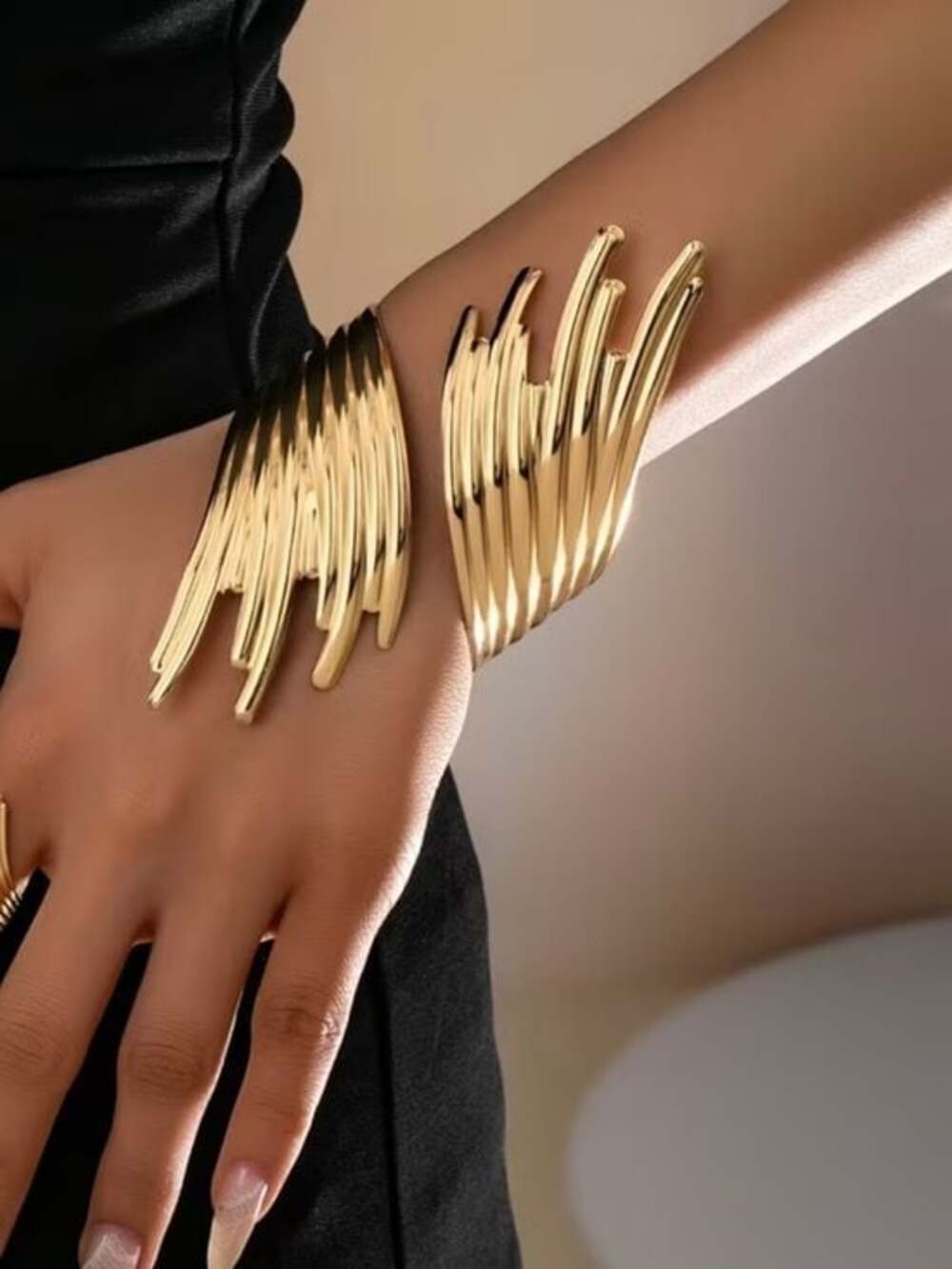 Elegant Gold Sculptural Cuff and Ring Set - Women Jewelry
